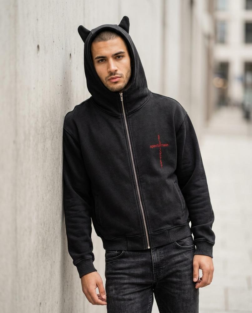 Statement Street - Rovan | Bestickter Gewaschener Hoodie Unisex