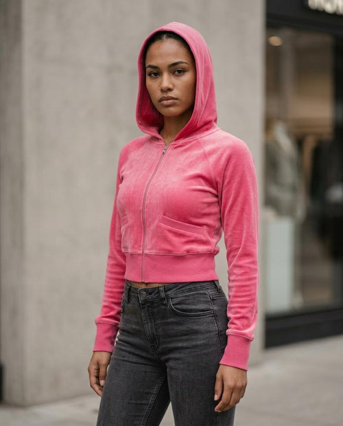 Statement Street - Camar | Samtiger Taillierter Hoodie Damen