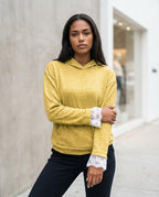 Statement Street - Varev | Spitzenbesetzter Melierter Hoodie Damen