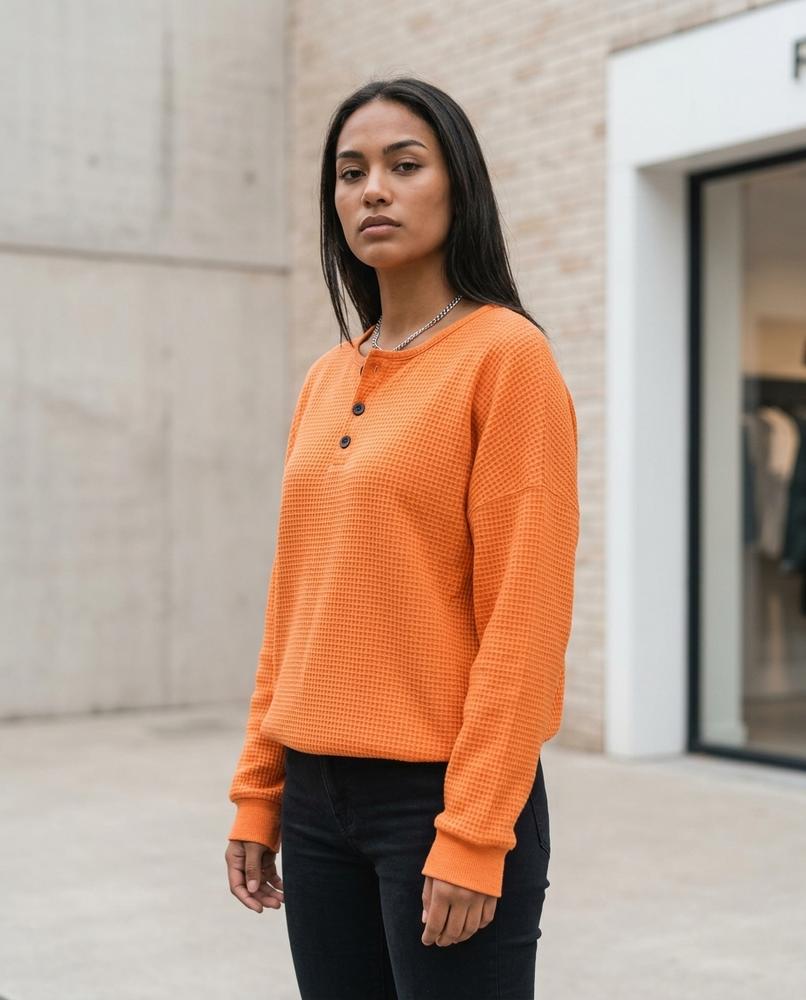 Statement Street - Yufak | Strukturiertes Langärmliges Shirt Damen