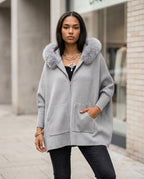 Statement Street - Vusan | Weit Geschnittene Pelzbesetzte Jacke Damen