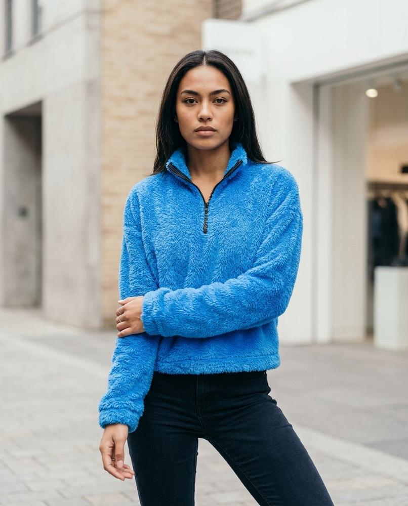 Statement Street - Maziv | Flauschig Langärmlig Pullover Unisex