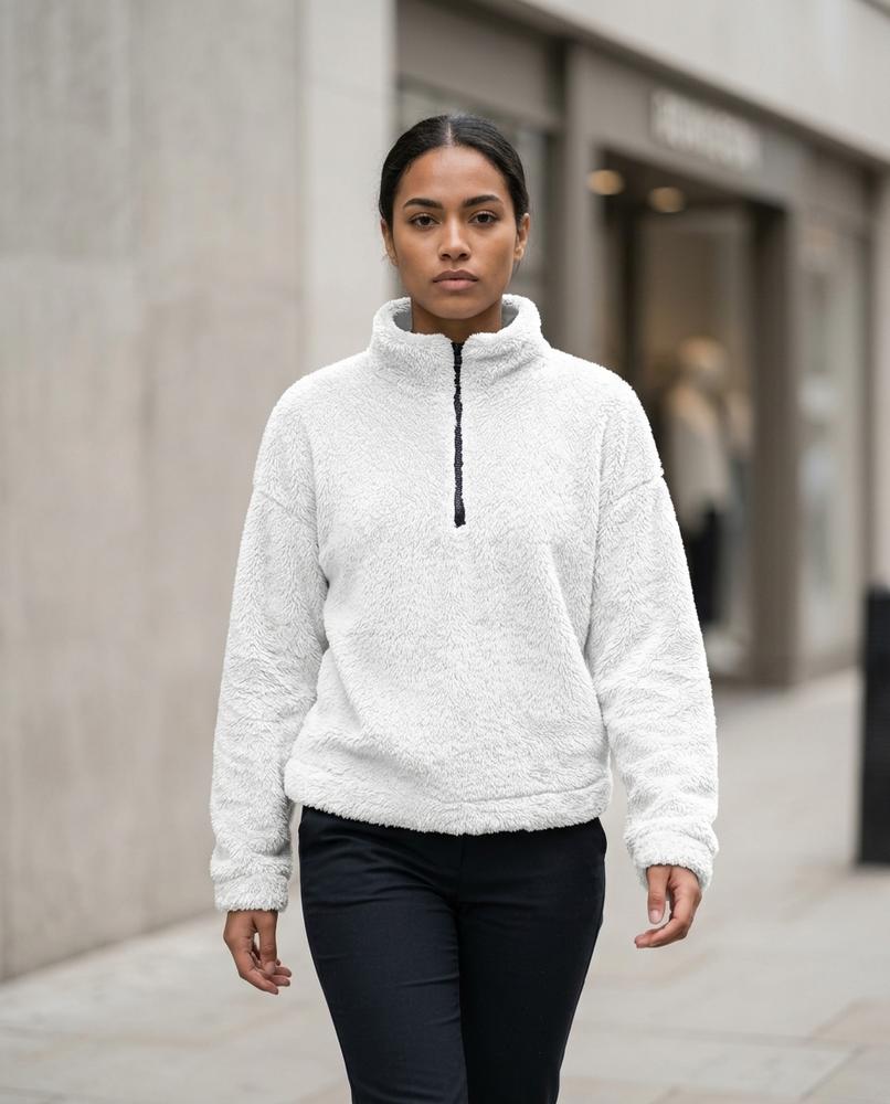 Statement Street - Maziv | Flauschig Langärmlig Pullover Unisex