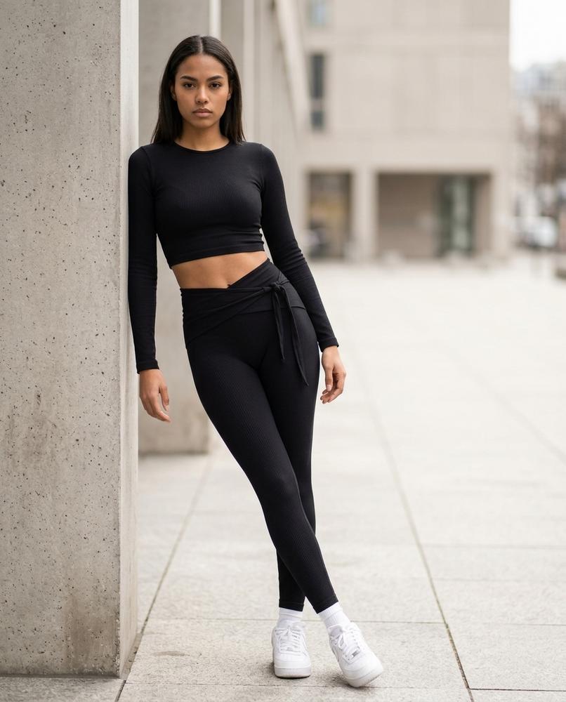 Statement Street - Donik | Gerippte Körperbetonte Hose Damen