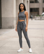 Statement Street - Donik | Gerippte Körperbetonte Hose Damen